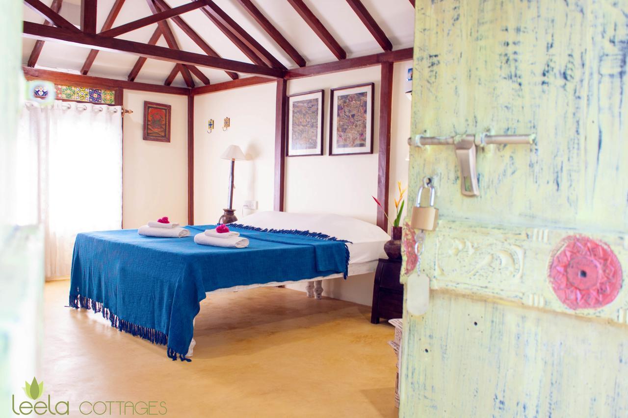 Leela Cottages Morjim Eksteriør bilde