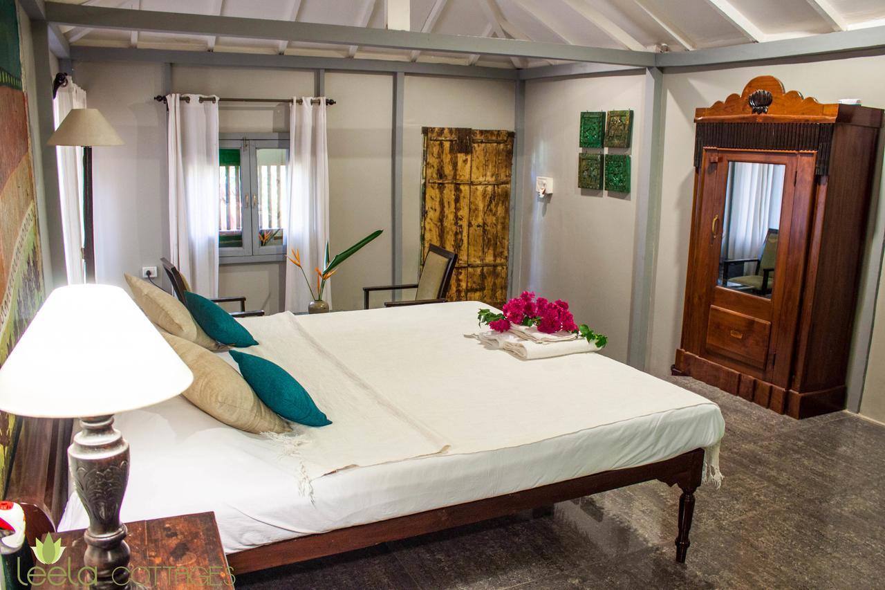 Leela Cottages Morjim Eksteriør bilde